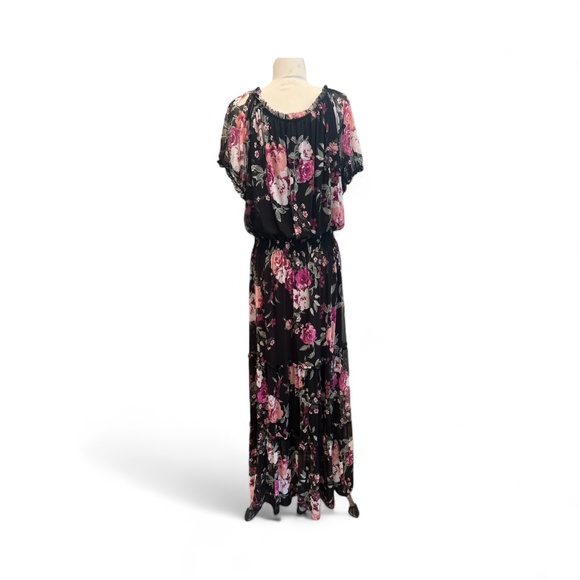 #384 Chic Black and Pink Floral Maxi Dress - Picture 3 of 3